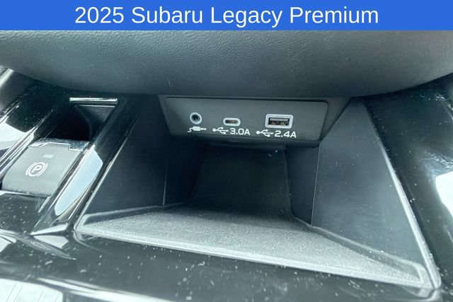 Used 2025 Subaru Legacy Premium w/ Popular Package #1A AWD/4WD image 21
