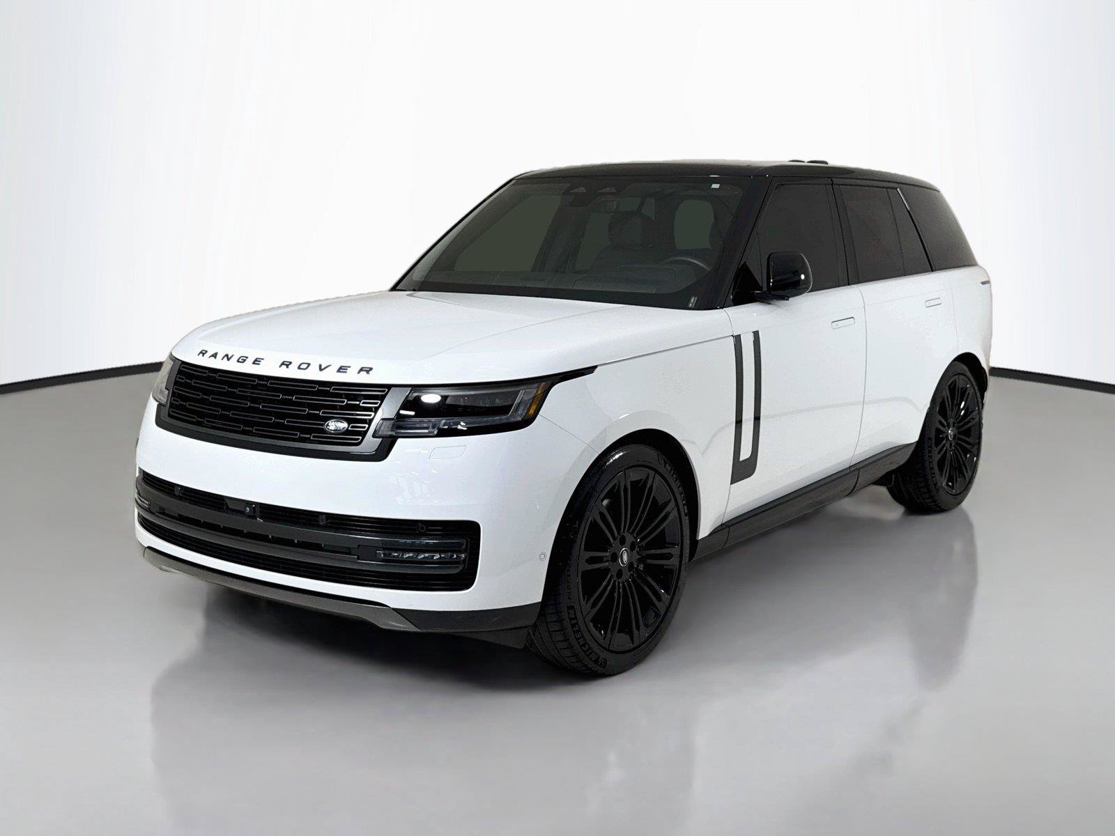 Used 2024 Land Rover Range Rover SE AWD/4WD image 10