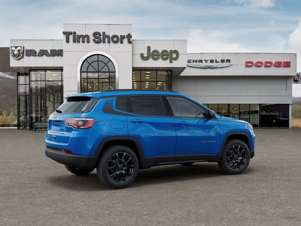 New 2026 Jeep Compass Latitude AWD/4WD image 4