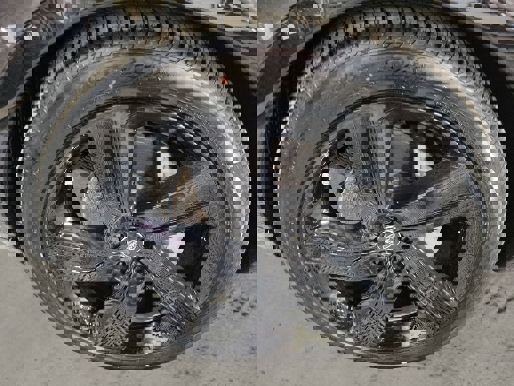 New 2026 Land Rover Discovery Dynamic SE AWD/4WD image 9