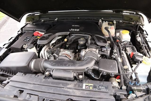Used 2019 Jeep Wrangler Unlimited Sport AWD/4WD image 27