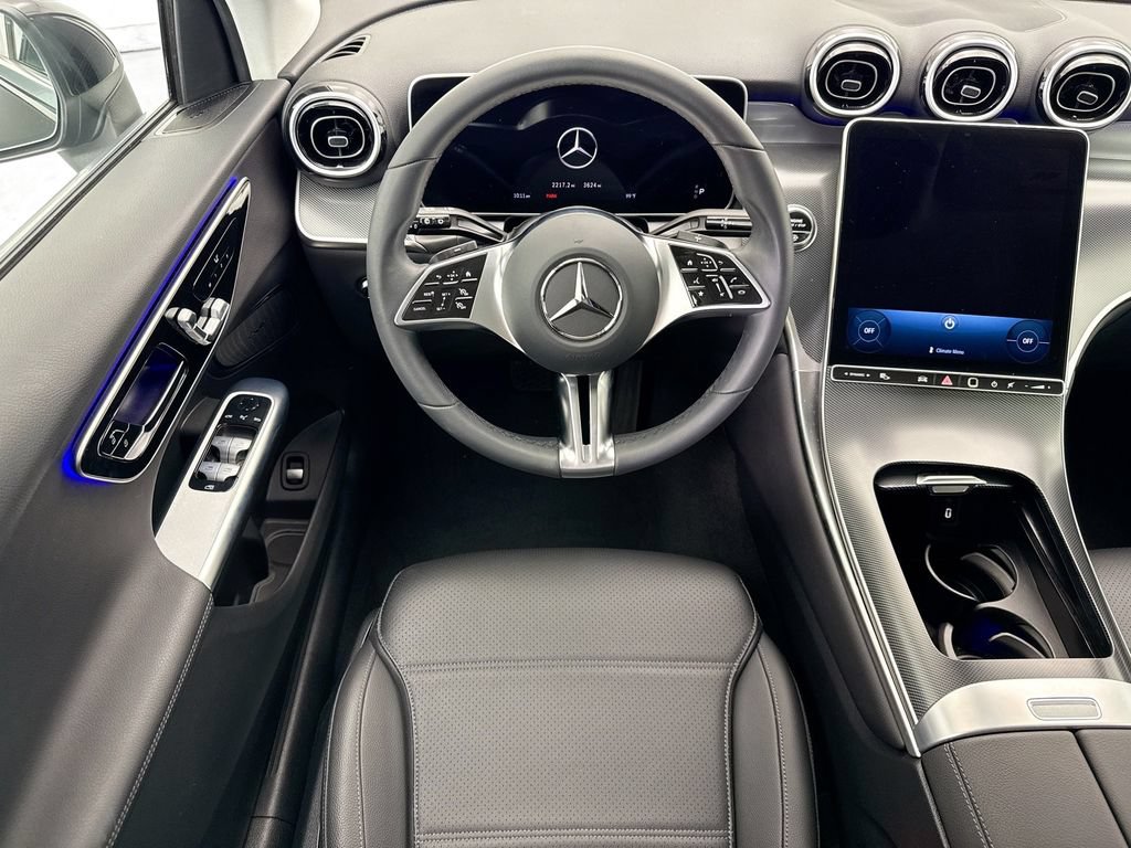 Certified 2026 Mercedes-Benz GLC 300 image 10