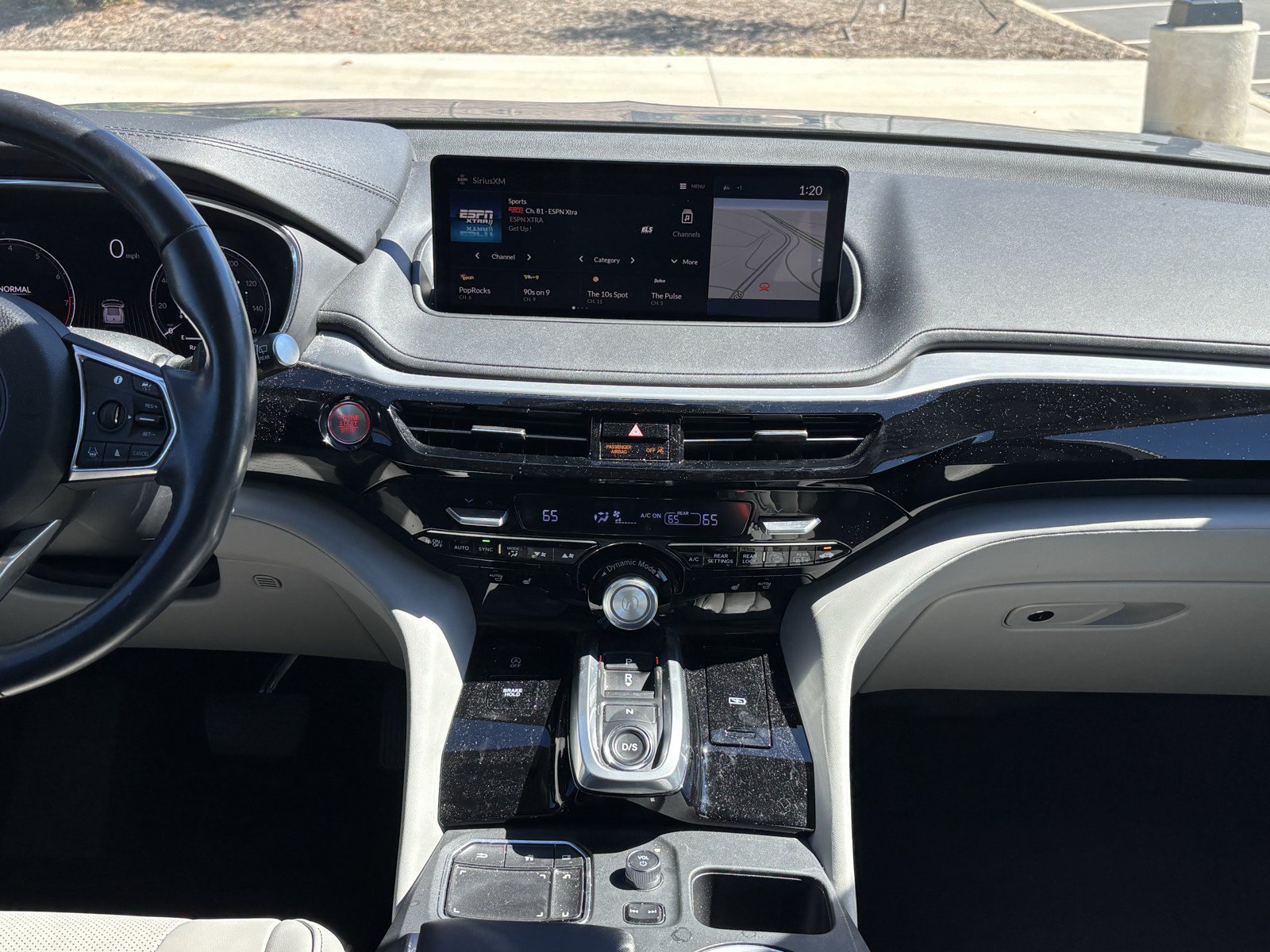 Used 2024 Acura MDX w/ Technology Package FWD image 33
