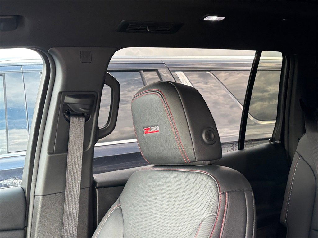 Certified 2025 Chevrolet Traverse Z71 w/ Enhanced Driving Package image 13