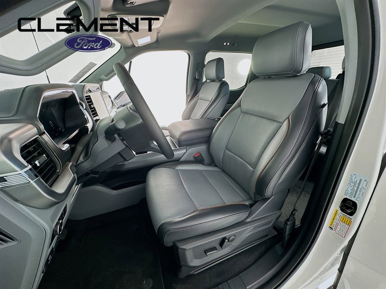 New 2025 Ford F150 Lariat w/ Equipment Group 501A Mid image 28