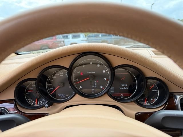 Used 2012 Porsche Panamera 4 image 17
