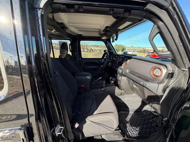 Used 2023 Jeep Gladiator Mojave w/ Cold Weather Group image 30