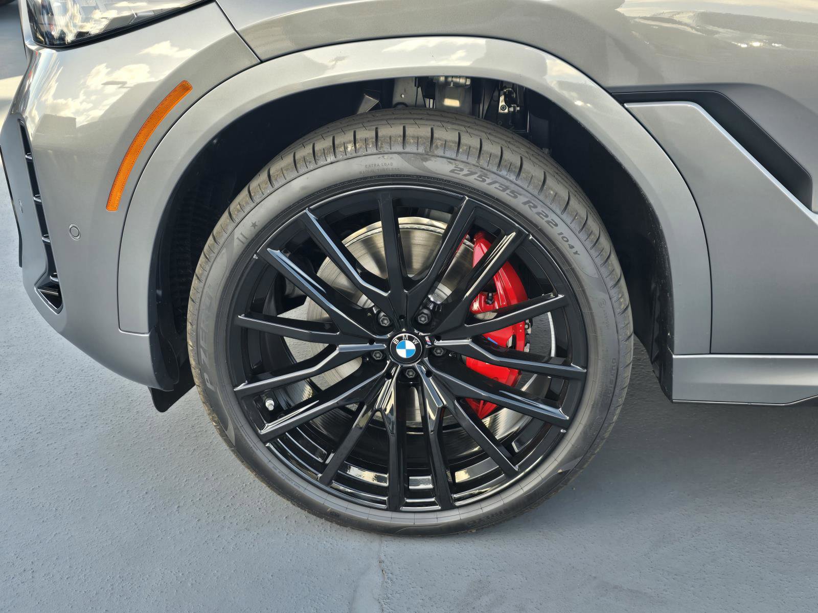 New 2026 BMW X6 xDrive40i w/ Executive Package image 6