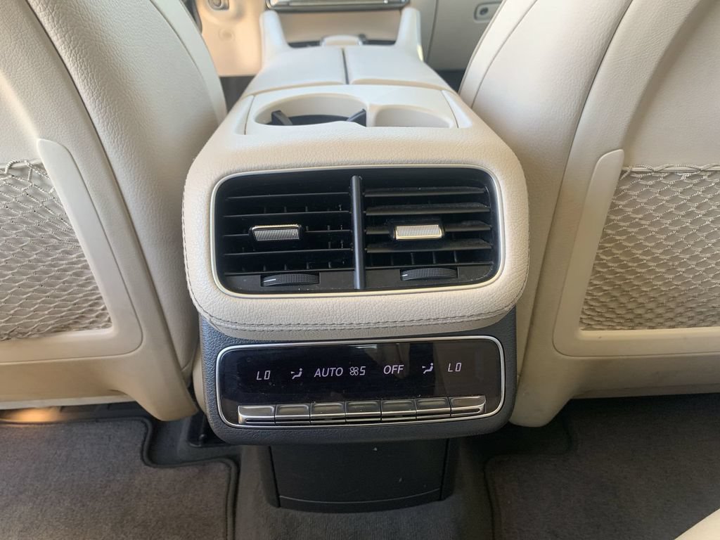 Used 2020 Mercedes-Benz GLS 450 4MATIC image 32
