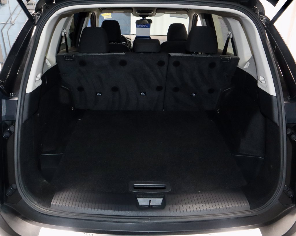 Used 2023 Nissan Rogue SV AWD/4WD image 13