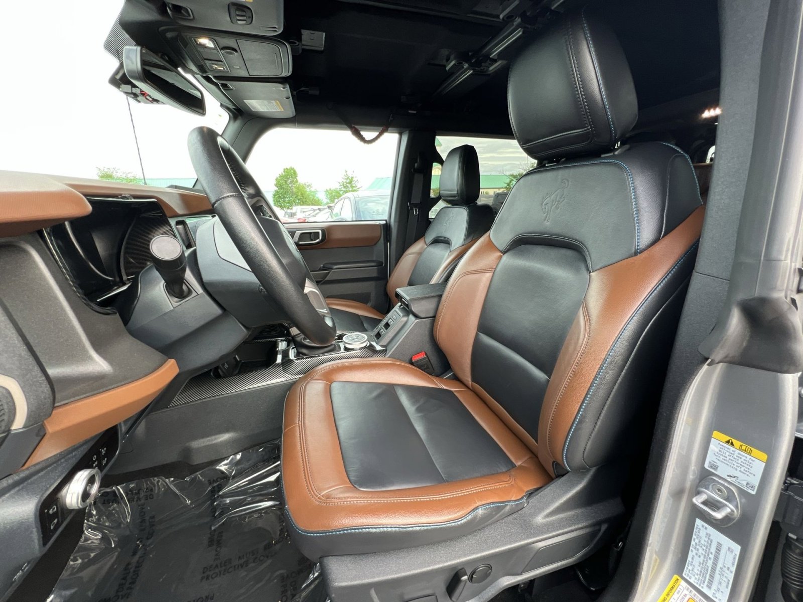 Used 2024 Ford Bronco Outer Banks AWD/4WD image 21