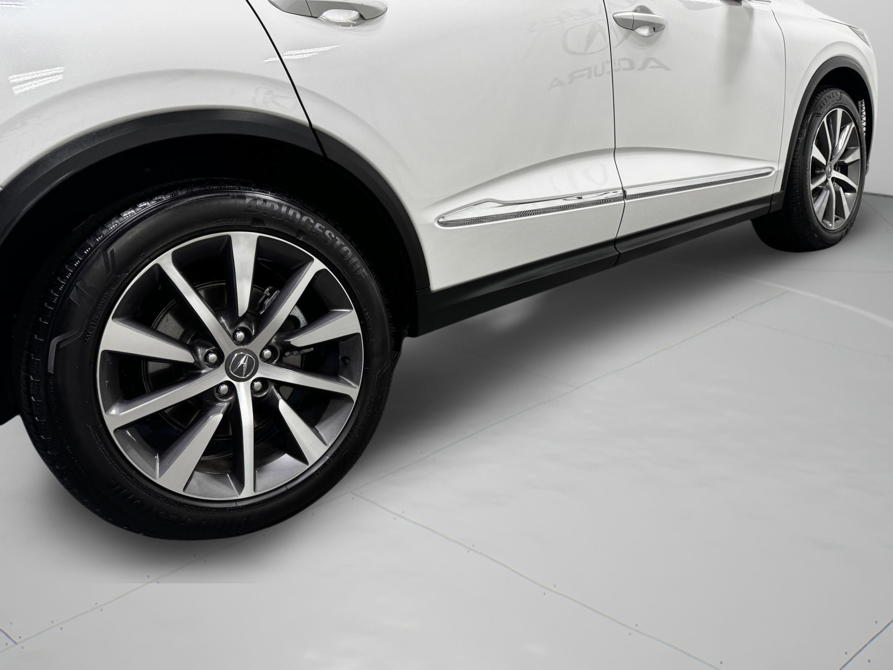 Certified 2025 Acura MDX FWD w/ Technology Package image 46