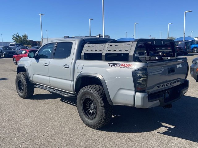 Used 2021 Toyota Tacoma TRD Off-Road image 4