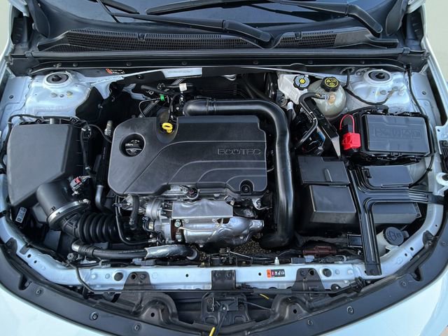 Used 2023 Chevrolet Malibu LT FWD image 34