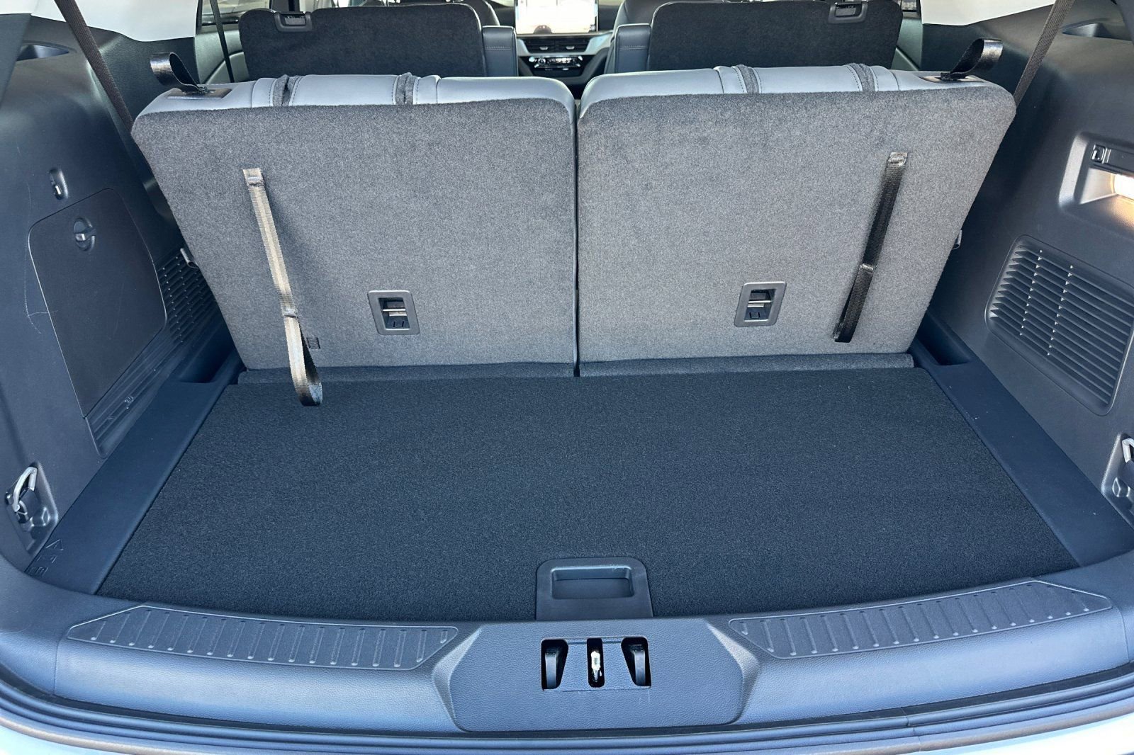 New 2026 Ford Explorer Active w/ Active Comfort Package image 15