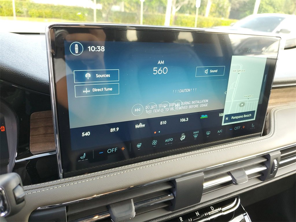 New 2026 Lincoln Corsair Reserve w/ Jet Appearance Package image 27