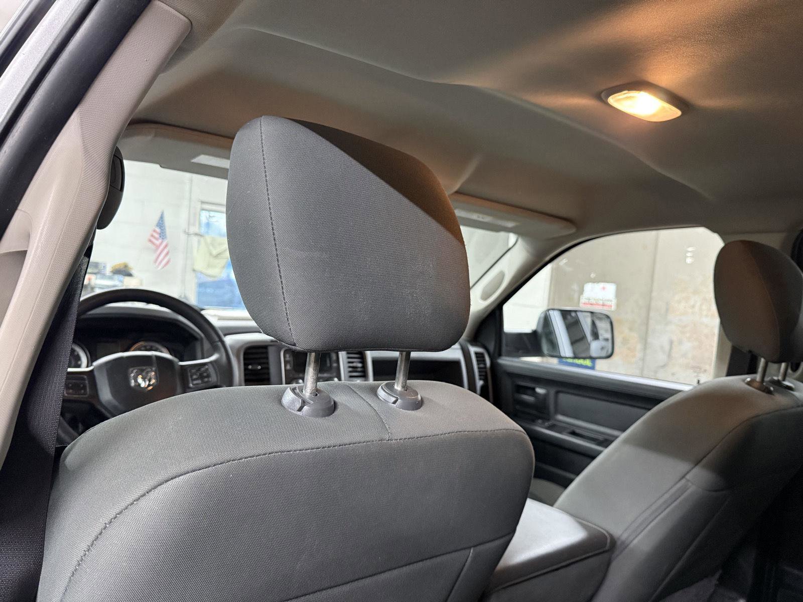 Used 2016 RAM 1500 Express image 19