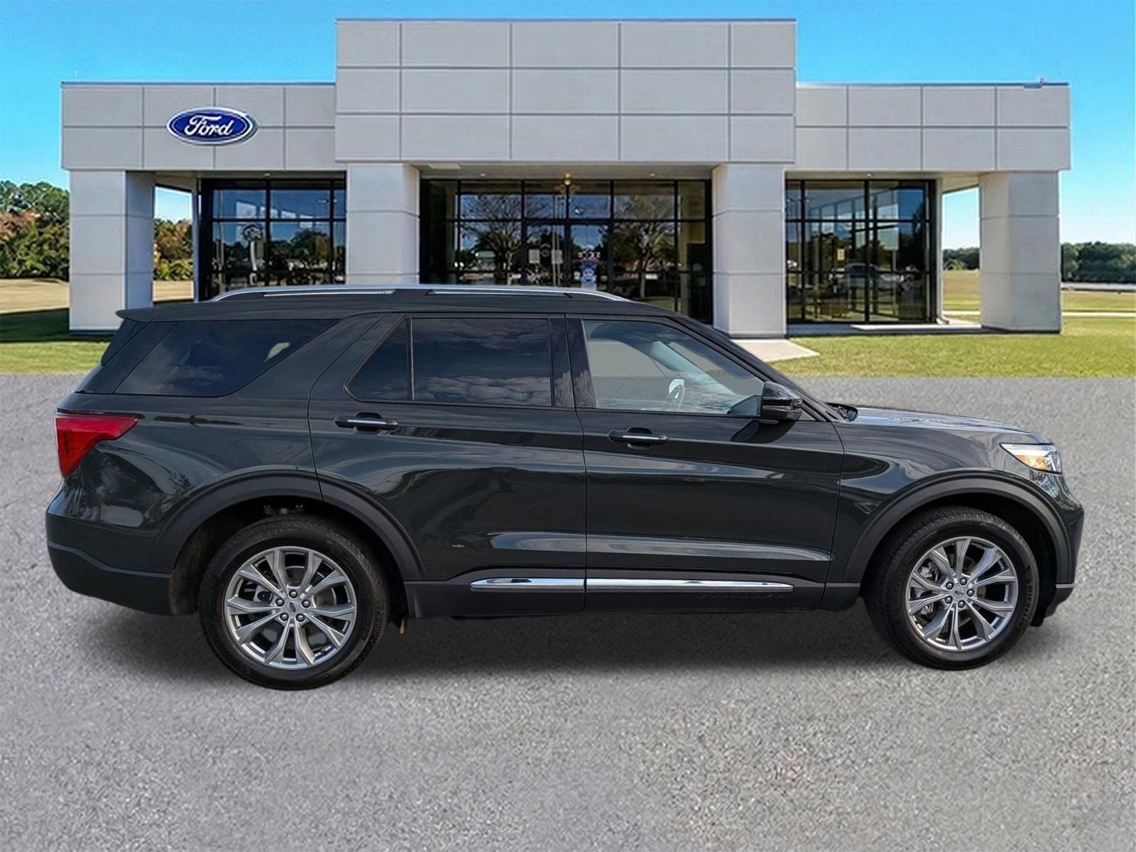 Certified 2023 Ford Explorer Limited w/ Equipment Group 301A video 3