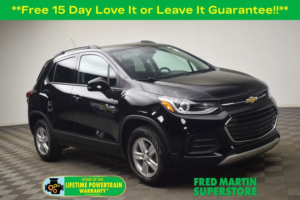 Used 2022 Chevrolet Trax LT w/ Driver Confidence Package AWD/4WD image 1