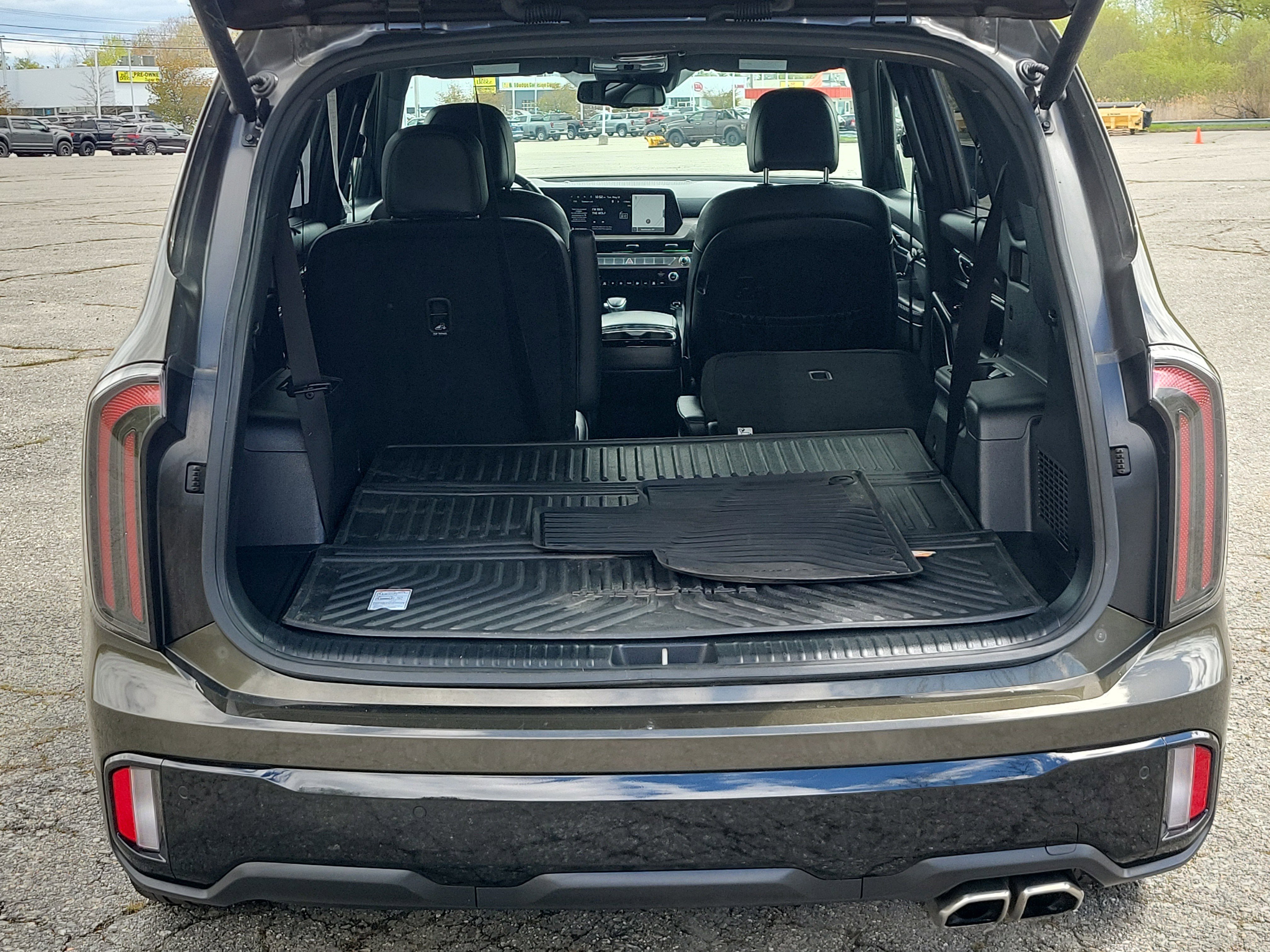 Used 2024 Kia Telluride EX X-Line AWD/4WD image 18