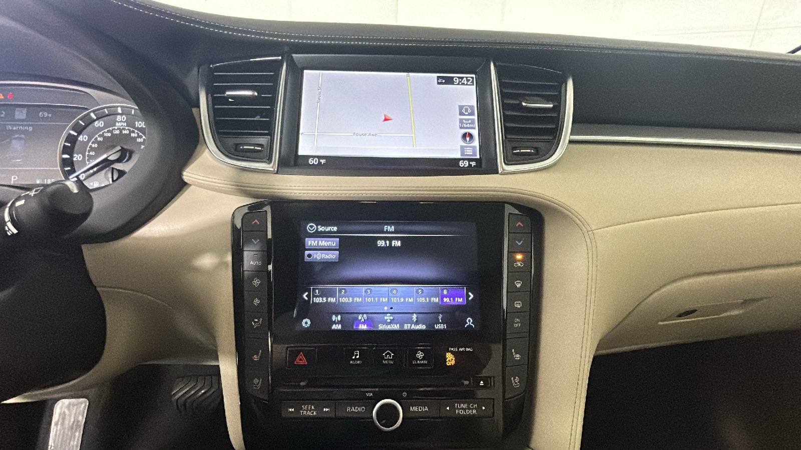 Used 2022 INFINITI QX50 Essential AWD/4WD image 24