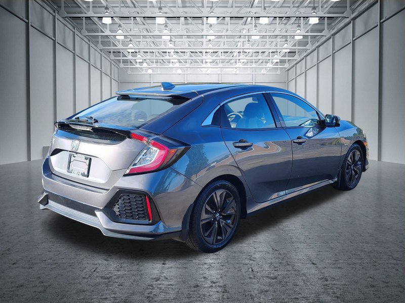 Used 2018 Honda Civic EX image 7