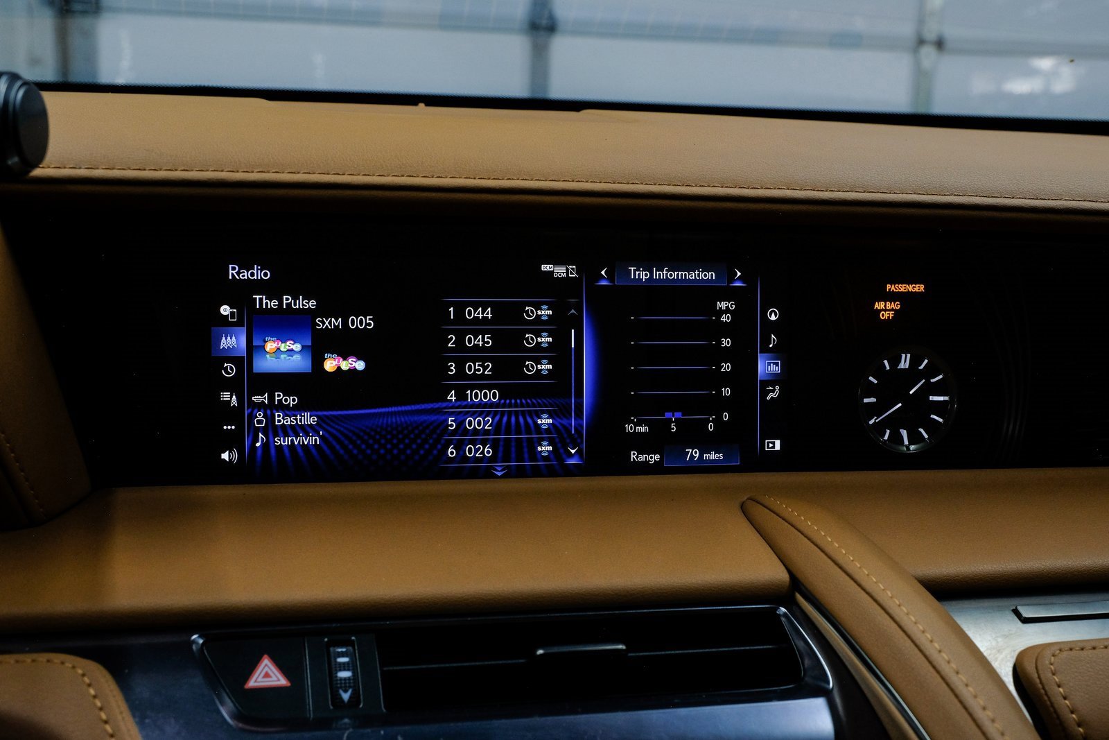 Used 2021 Lexus LC 500 Coupe w/ Performance Package image 36