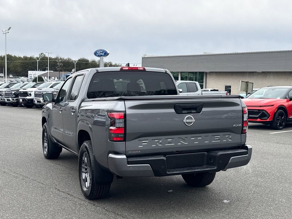 Used 2025 Nissan Frontier SV image 17