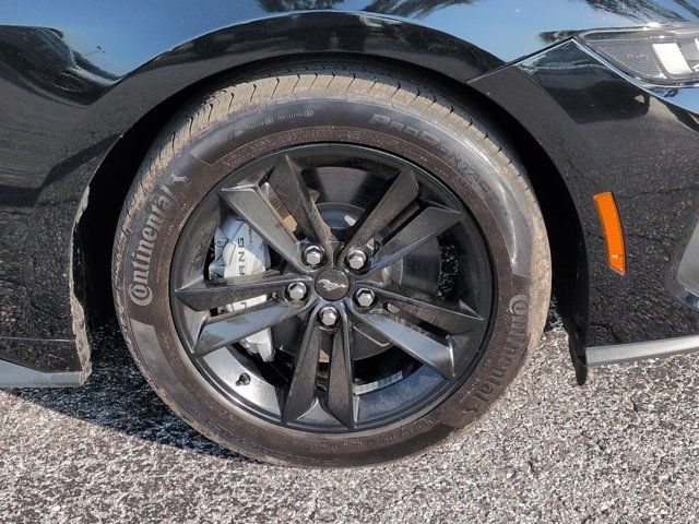 Used 2025 Ford Mustang GT RWD image 10