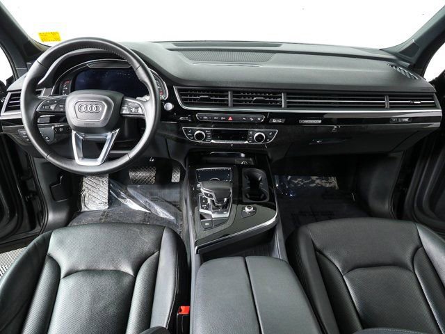 Used 2017 Audi Q7 3.0T Premium Plus image 18