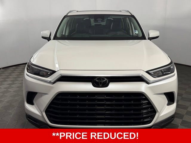 Used 2024 Toyota Grand Highlander AWD image 2