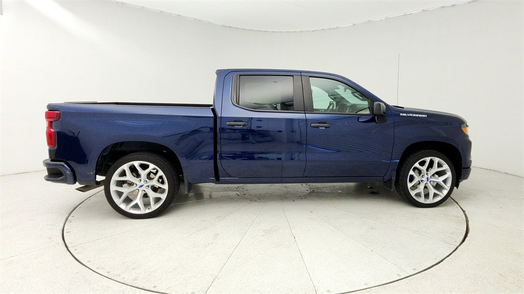 Certified 2023 Chevrolet Silverado 1500 Custom w/ LPO, Dark Essentials Package image 9