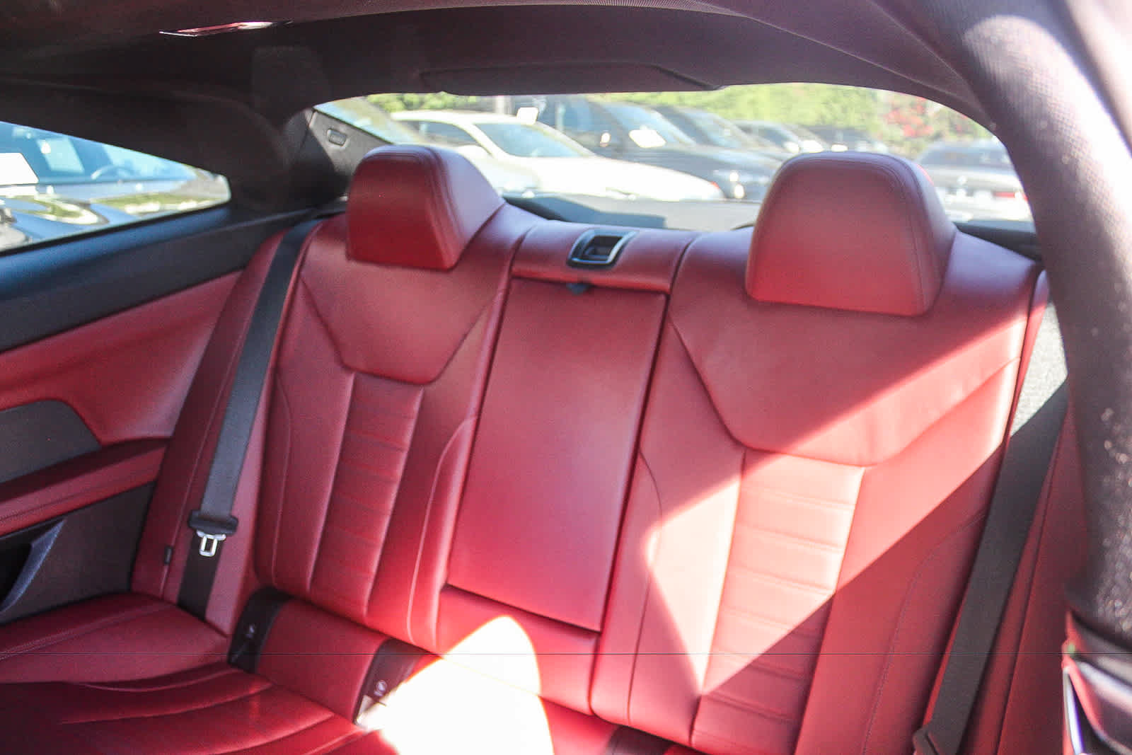 Used 2023 BMW 430i Coupe w/ M Sport Package RWD image 16