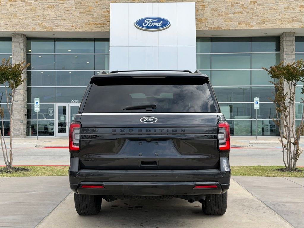 Used 2022 Ford Expedition Limited AWD/4WD image 20