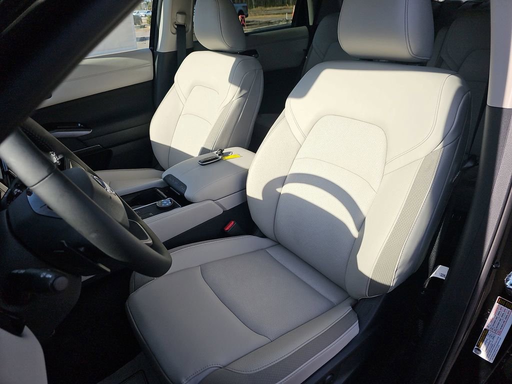 New 2026 Nissan Pathfinder SL w/ SL Premium Package image 20