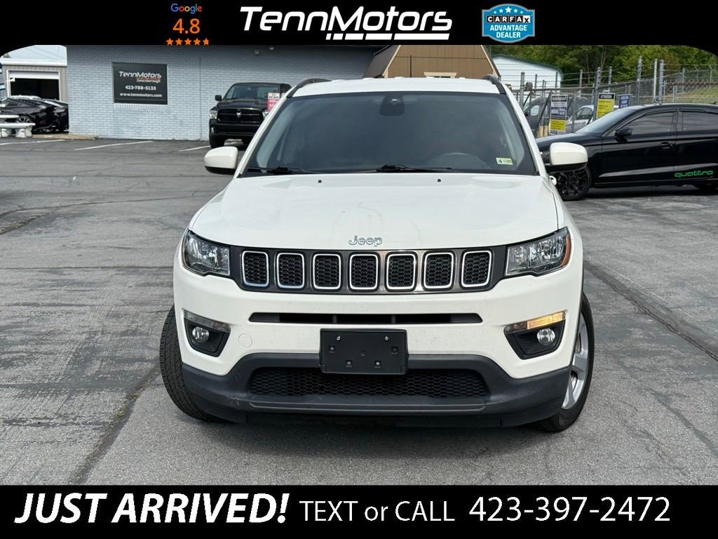 Used 2019 Jeep Compass Latitude w/ Popular Equipment Group AWD/4WD image 2