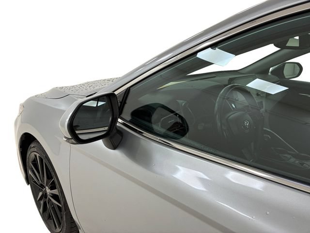 Used 2024 Toyota Camry XSE FWD image 10