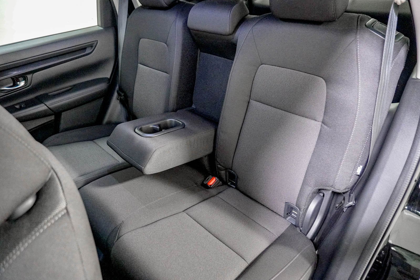 Certified 2025 Honda CR-V EX image 34