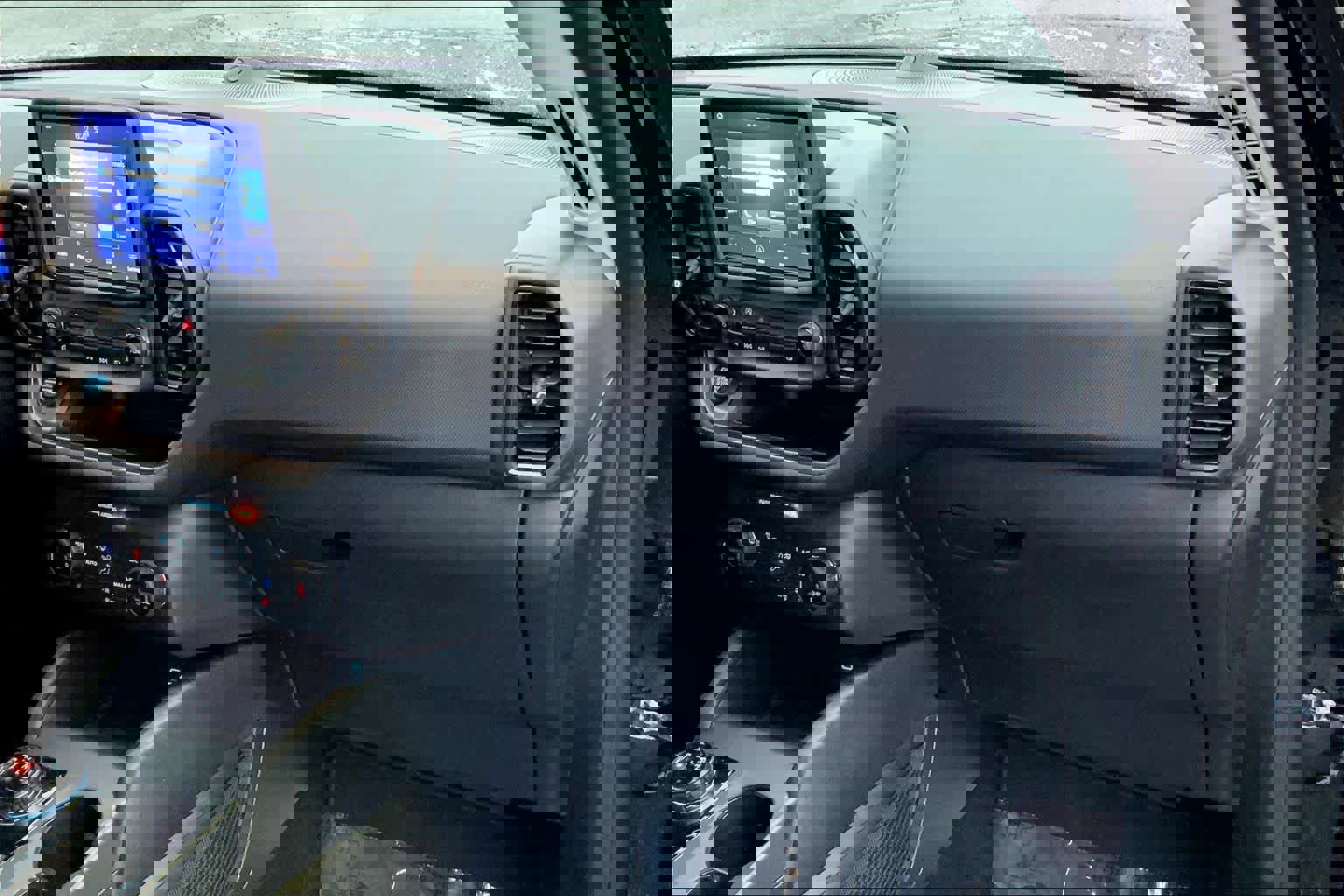 Used 2021 Ford Bronco Sport Outer Banks w/ Outer Banks Package (96D) image 17