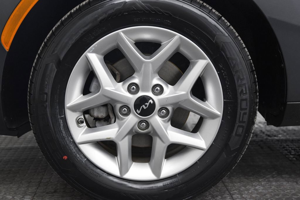 Used 2024 Kia Soul LX w/ Option Group 015 image 10