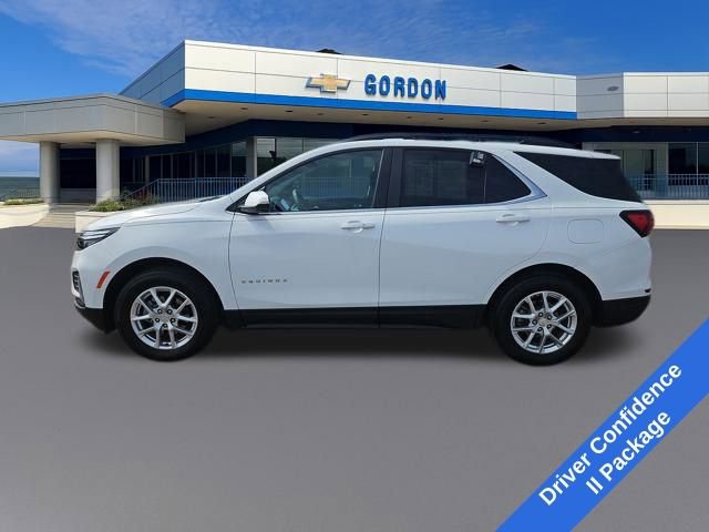Used 2023 Chevrolet Equinox LT image 2