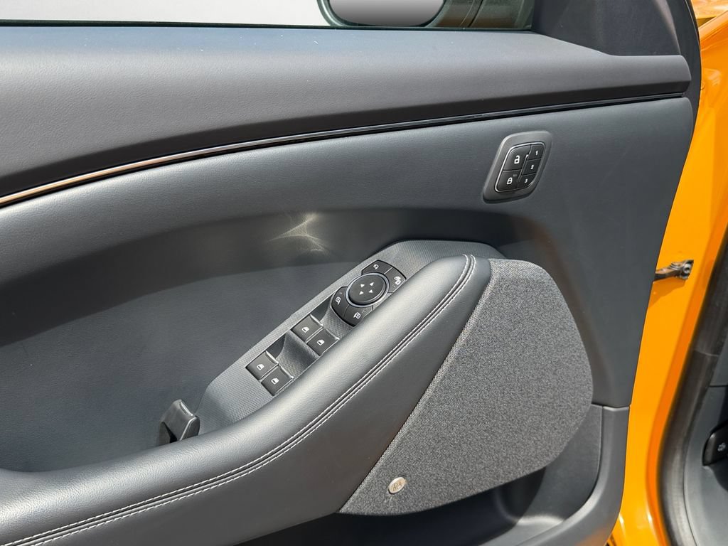 Used 2022 Ford Mustang Mach-E Premium RWD image 15