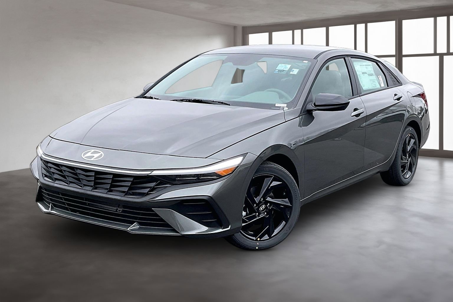 New 2026 Hyundai Elantra Sport image 2