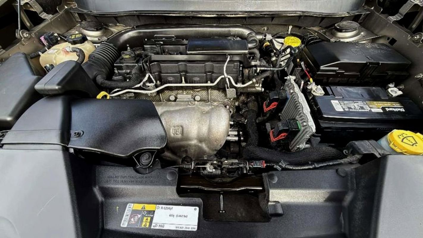 Used 2018 Jeep Cherokee Limited image 18