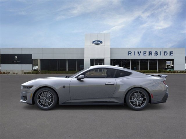 New 2025 Ford Mustang Dark Horse image 3