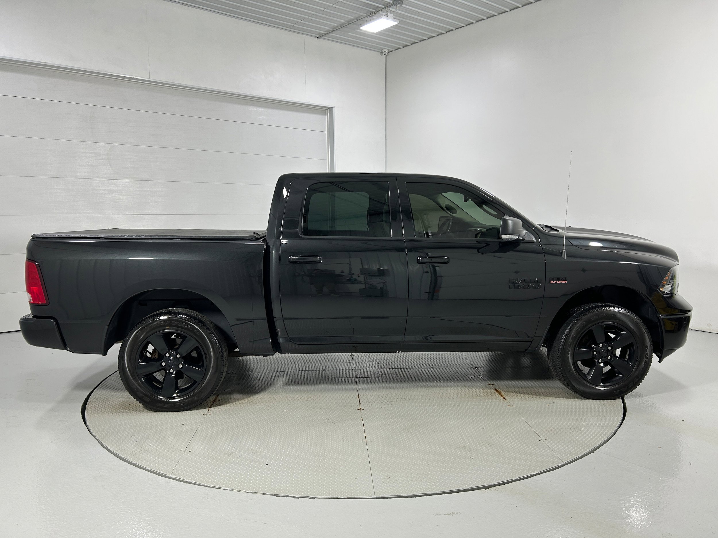 Used 2018 RAM 1500 Big Horn AWD/4WD image 35