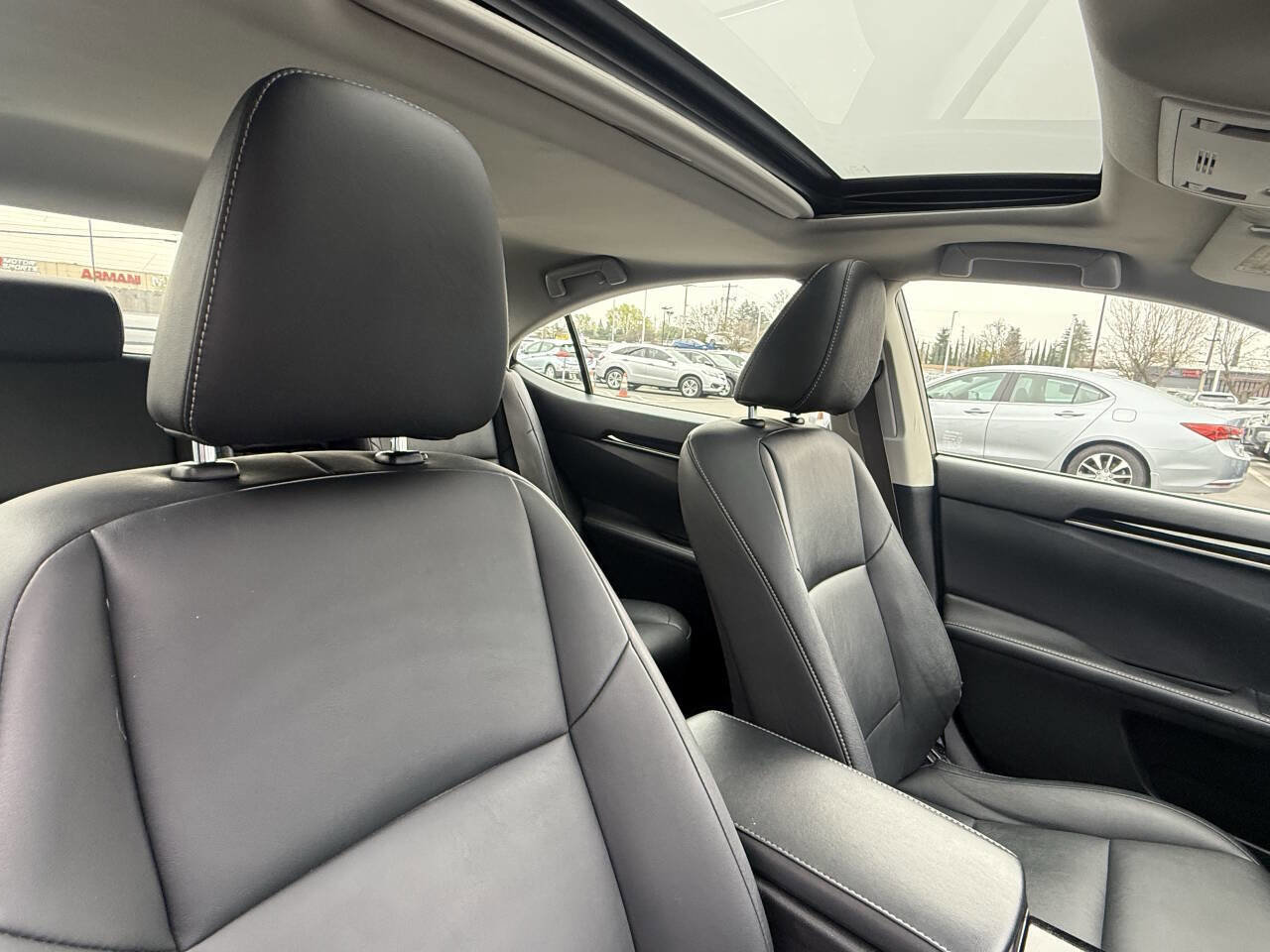 Used 2014 Lexus ES 350 image 16