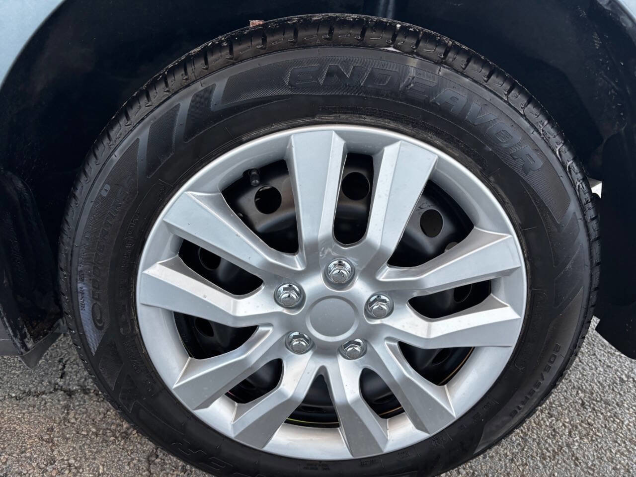 Used 2016 Nissan Sentra SV image 36