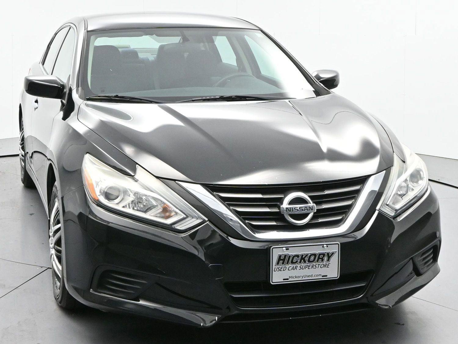 Used 2016 Nissan Altima 2.5 S w/ Power Driver Seat Package image 2