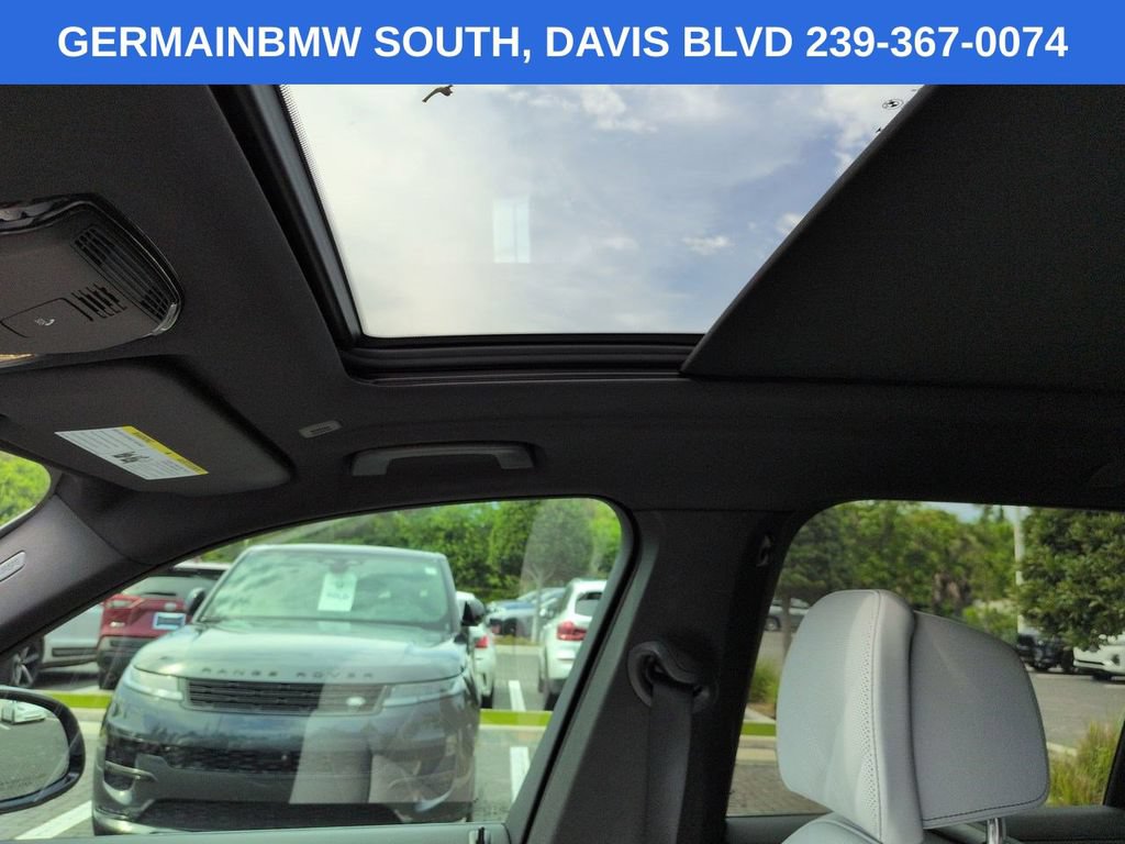 Used 2025 BMW X5 xDrive40i w/ M Sport Package AWD/4WD image 22